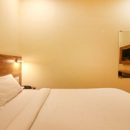 Tiba Hotel 孟买 外观 照片